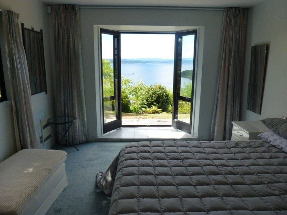 Serenity On Wakeman Lago Lago Taupo Esterno foto